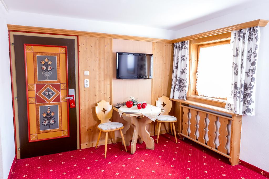 Hotel Tirolerhof Serfaus Luaran gambar